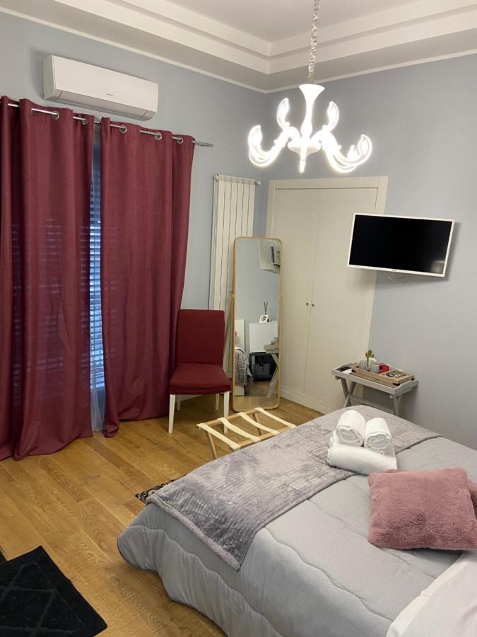 B&B Vesu Napoli Bagian luar foto