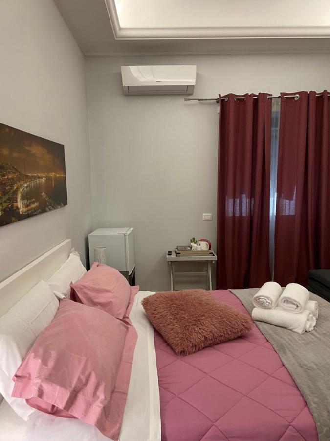 B&B Vesu Napoli Bagian luar foto