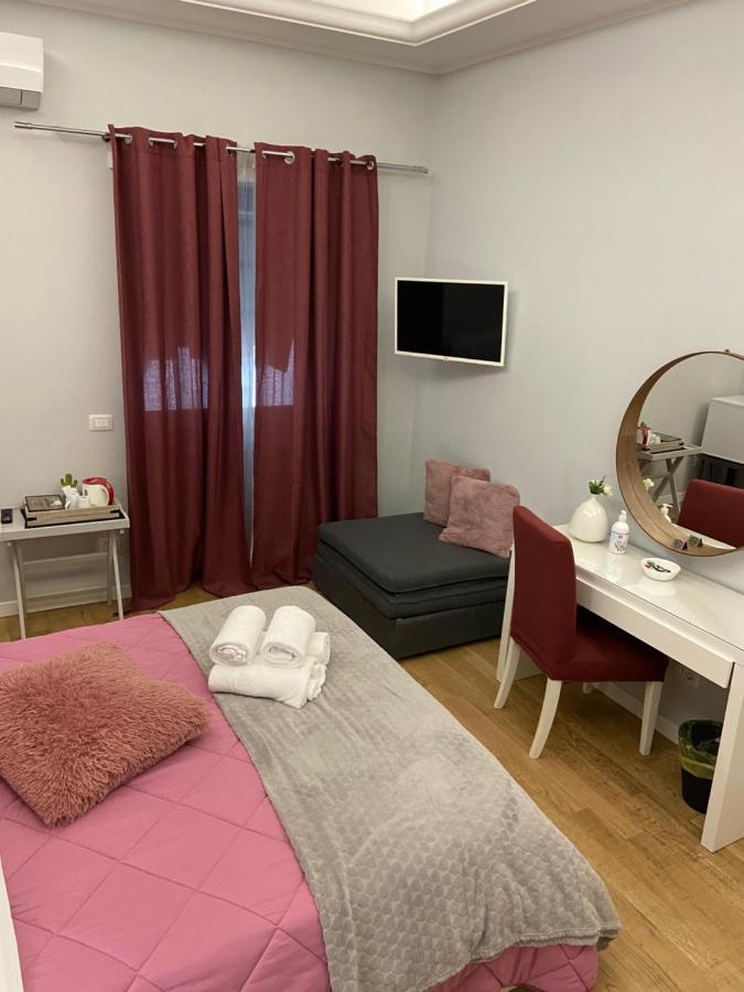 B&B Vesu Napoli Bagian luar foto