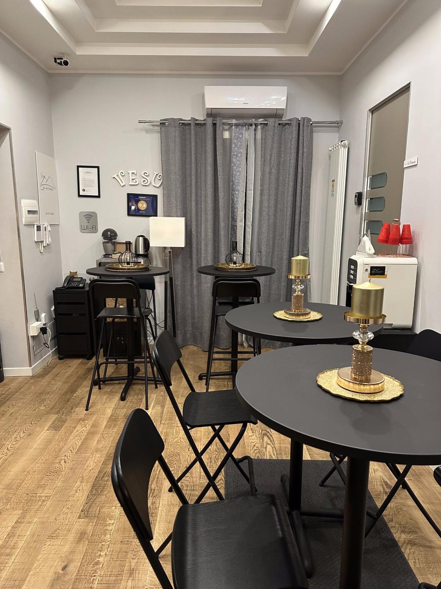 B&B Vesu Napoli Bagian luar foto