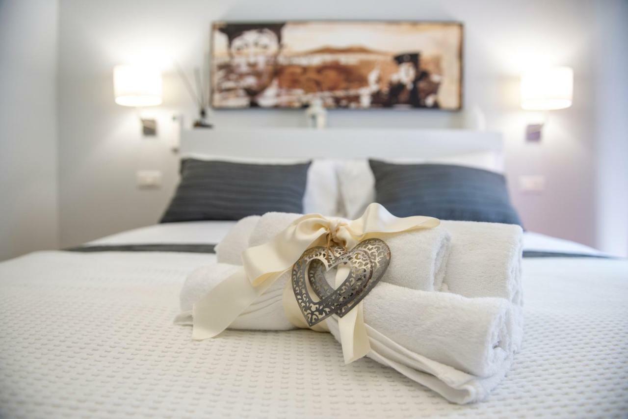 B&B Vesu Napoli Bagian luar foto